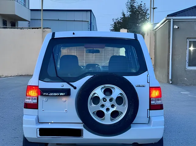 Mitsubishi Pajero io, 1.8 L, 1999 año, 250 000 km, Baku - Precio: 6 700 ₼ - Tunel.az