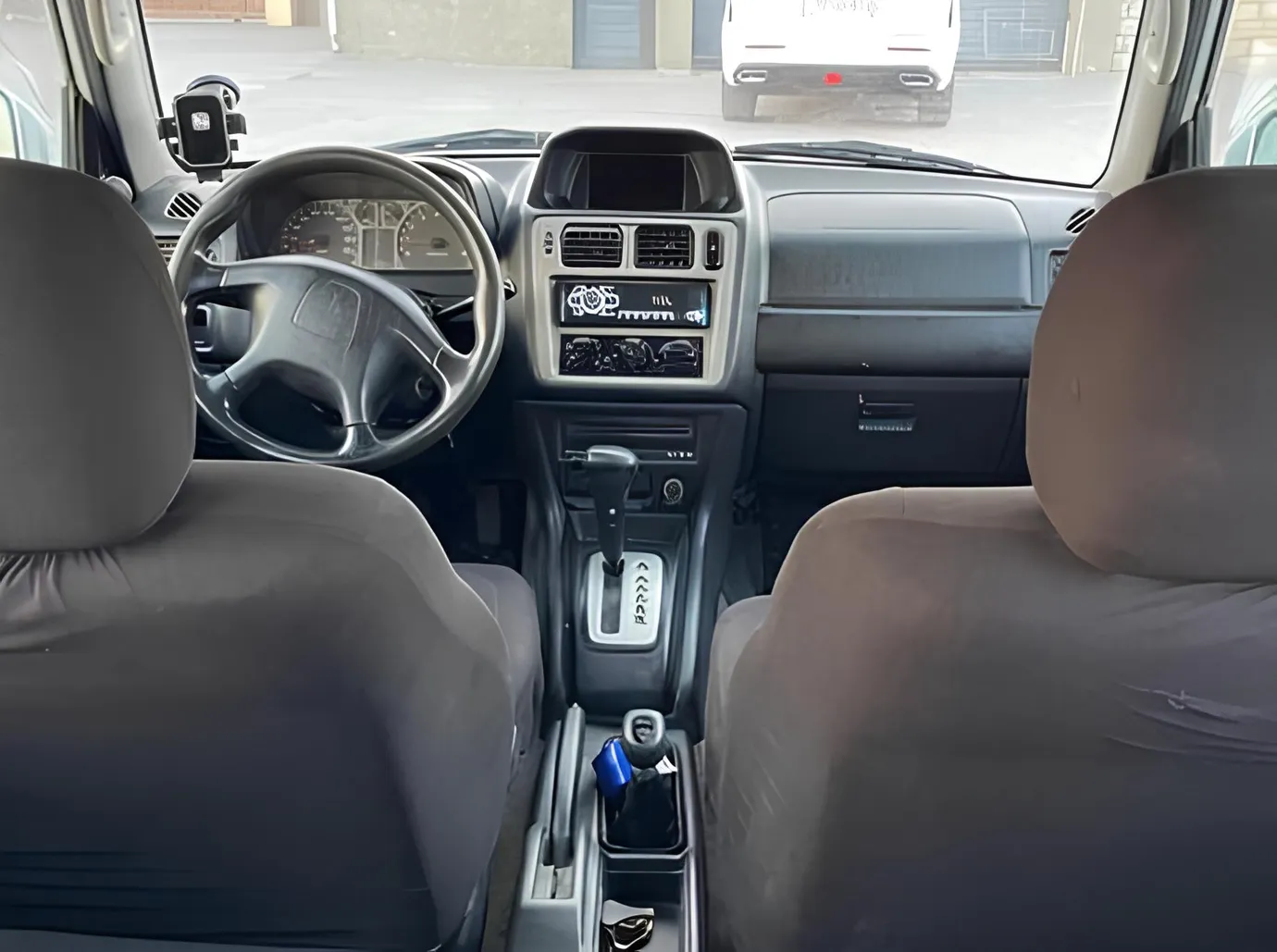 Mitsubishi Pajero io, 1.8 L, 1999 año, 250 000 km, Baku - Precio: 6 700 ₼ - Tunel.az