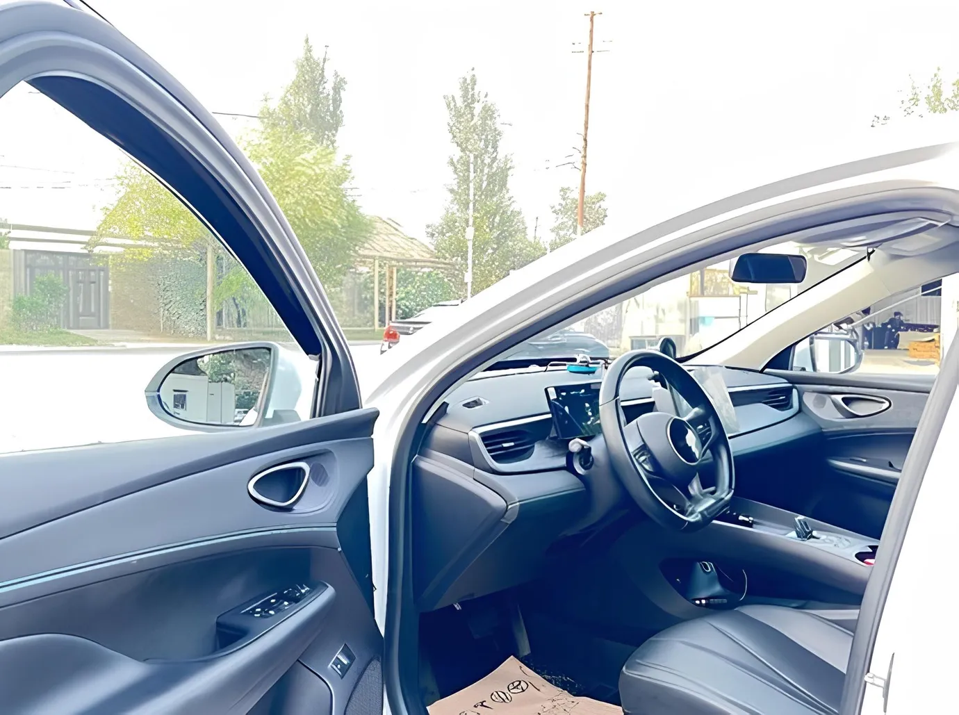 BYD Seal 05, 1.5 L, 2025 год, 44 500 km, Баку - Цена: 27 300 ₼ - Tunel.az