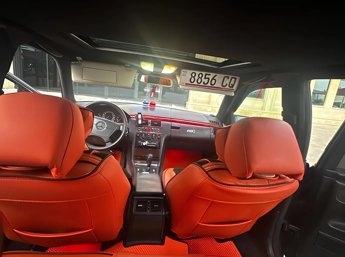 Mercedes E 280, 2.8 L, 1997 i̇l, 450 000 km, Bakı - Qiymət: 9 900 ₼ - Tunel.az
