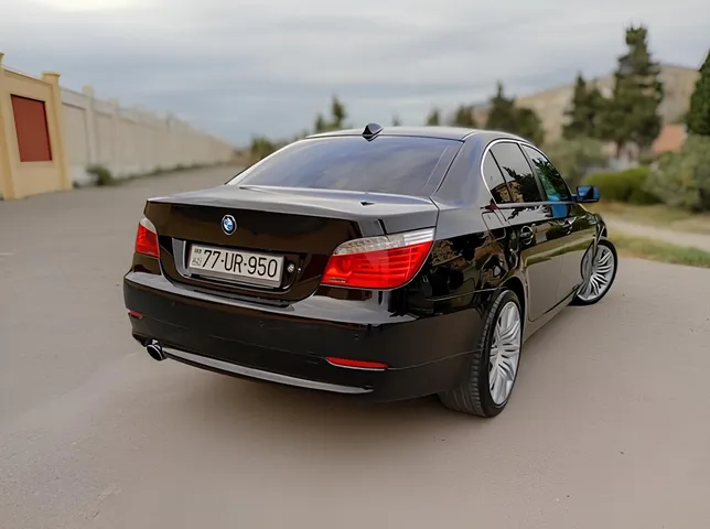 BMW 520, 2.0 L, 2007 жазыңыз жыл, 318 000 km, Sumgayit - Бағасы: 17 900 ₼ - Tunel.az
