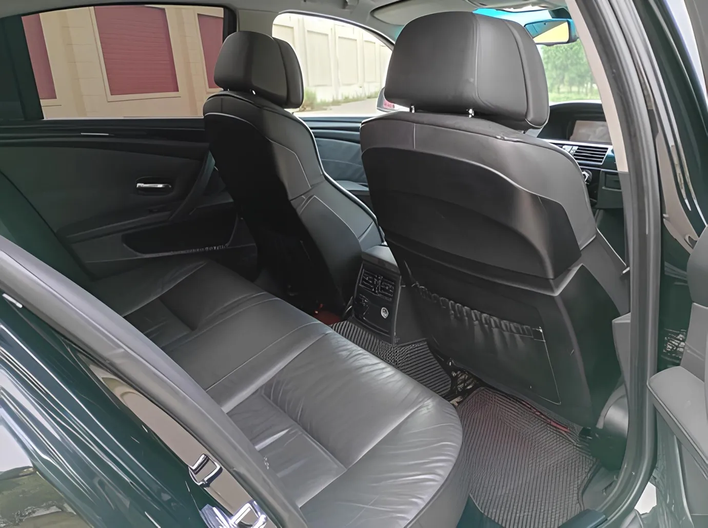 BMW 520, 2.0 L, 2007 жазыңыз жыл, 318 000 km, Sumgayit - Бағасы: 17 900 ₼ - Tunel.az