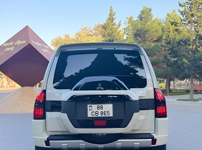 Mitsubishi Pajero, 3.0 L, 2008 i̇l, 189 211 km, Bakı - Qiymət: 21 200 ₼ - Tunel.az