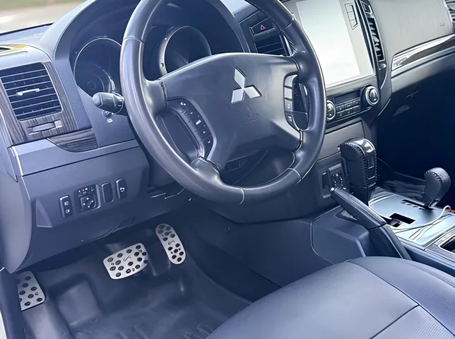 Mitsubishi Pajero, 3.0 L, 2008 i̇l, 189 211 km, Bakı - Qiymət: 21 200 ₼ - Tunel.az
