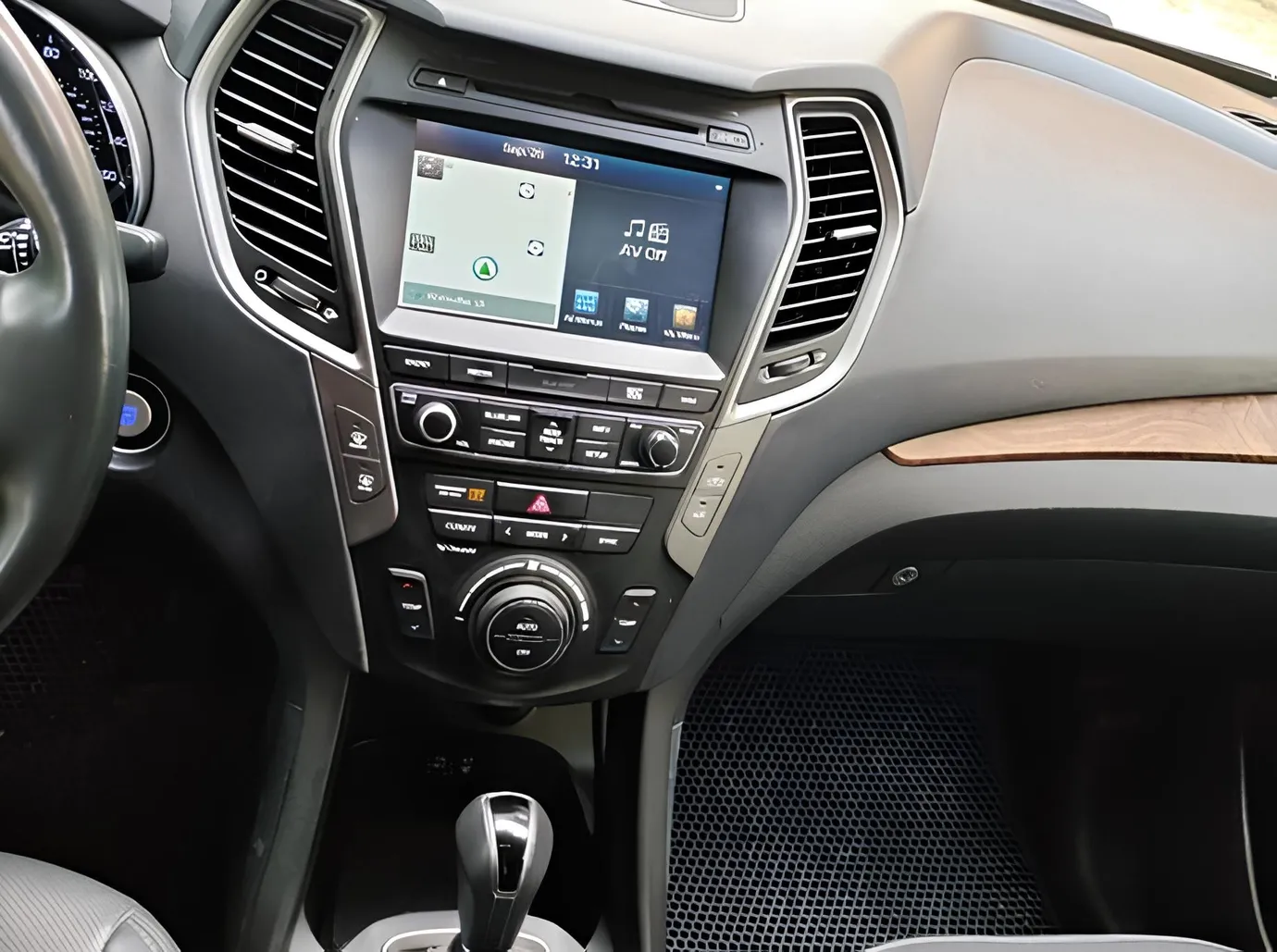 Hyundai Santa Fe, 2.0 L, 2018 year, 138 487 km, Baku - Price: 28 500 ₼ - Tunel.az
