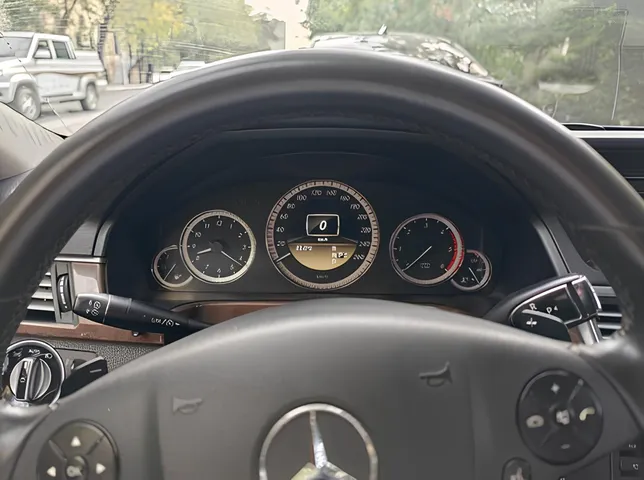 Mercedes E 220, 2.1 L, 2012 i̇l, 400 000 km, Bakı - Qiymət: 21 500 ₼ - Tunel.az