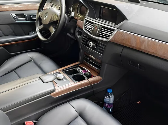 Mercedes E 220, 2.1 L, 2012 i̇l, 400 000 km, Bakı - Qiymət: 21 500 ₼ - Tunel.az