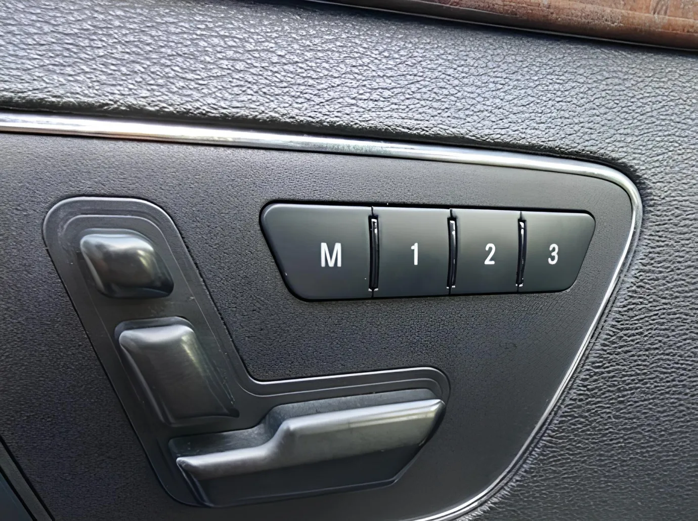 Mercedes E 220, 2.1 L, 2012 i̇l, 400 000 km, Bakı - Qiymət: 21 500 ₼ - Tunel.az