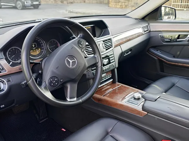 Mercedes E 220, 2.1 L, 2012 i̇l, 400 000 km, Bakı - Qiymət: 21 500 ₼ - Tunel.az