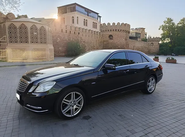 Mercedes E 220, 2.1 L, 2012 i̇l, 400 000 km, Bakı - Qiymət: 21 500 ₼ - Tunel.az