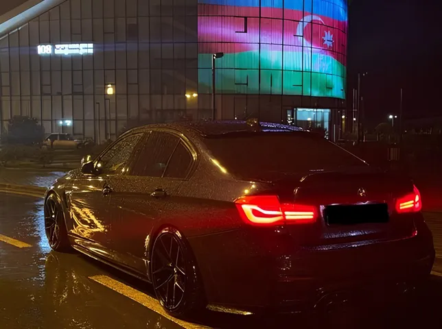 BMW 328, 2.0 L, 2016 год, 192 000 km, Сумгаит - Цена: 26 500 ₼ - Tunel.az