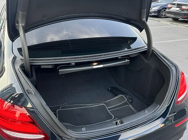 Mercedes E 300, 2.0 L, 2016 baujahr, 245 000 km, Baku - Preis: 38 900 ₼ - Tunel.az