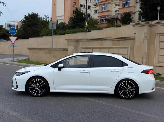 Toyota Corolla, 1.8 L, 2025 year, 13 000 km, Baku - Price: 34 900 ₼ - Tunel.az