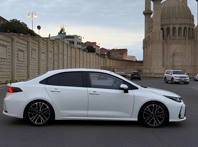 Toyota Corolla, 1.8 L, 2025 year, 13 000 km, Baku - Price: 34 900 ₼ - Tunel.az