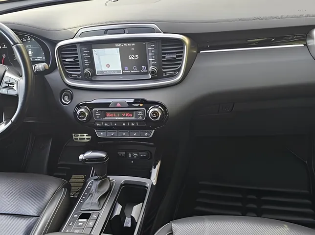 Kia Sorento, 2.2 L, 2017 year, 184 000 km, Baku - Price: 40 900 ₼ - Tunel.az