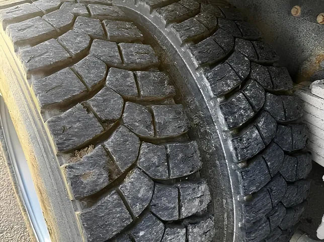 Iveco ASTRA HD9 44.38, 11.0 L, 2011 i̇l, 750 000 km, Bakı - Qiymət: 52 000 ₼ - Tunel.az