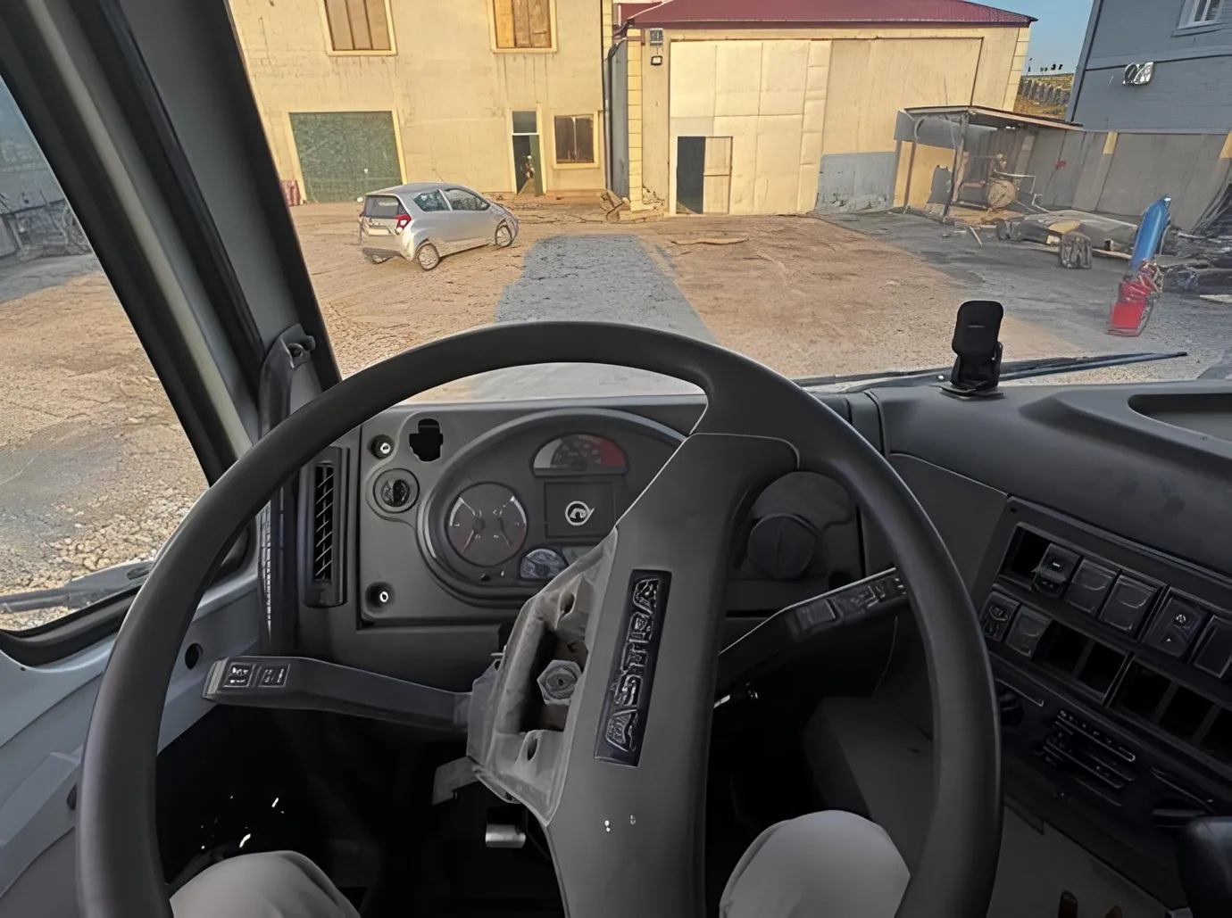 Iveco ASTRA HD9 44.38, 11.0 L, 2011 i̇l, 750 000 km, Bakı - Qiymət: 52 000 ₼ - Tunel.az