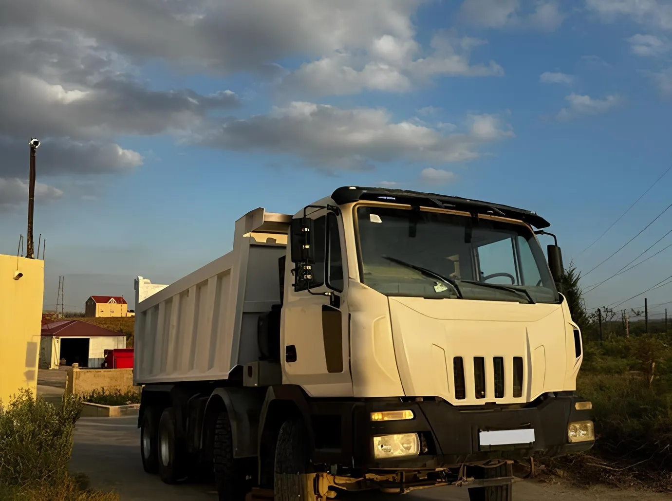 Iveco ASTRA HD9 44.38, 11.0 L, 2011 i̇l, 750 000 km, Bakı - Qiymət: 52 000 ₼ - Tunel.az