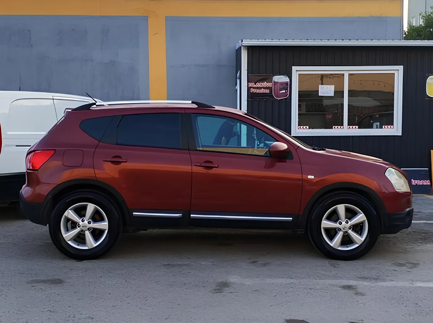 Nissan Qashqai, 2.0 L, 2008 год, 253 000 km, Баку - Цена: 14 000 ₼ - Tunel.az