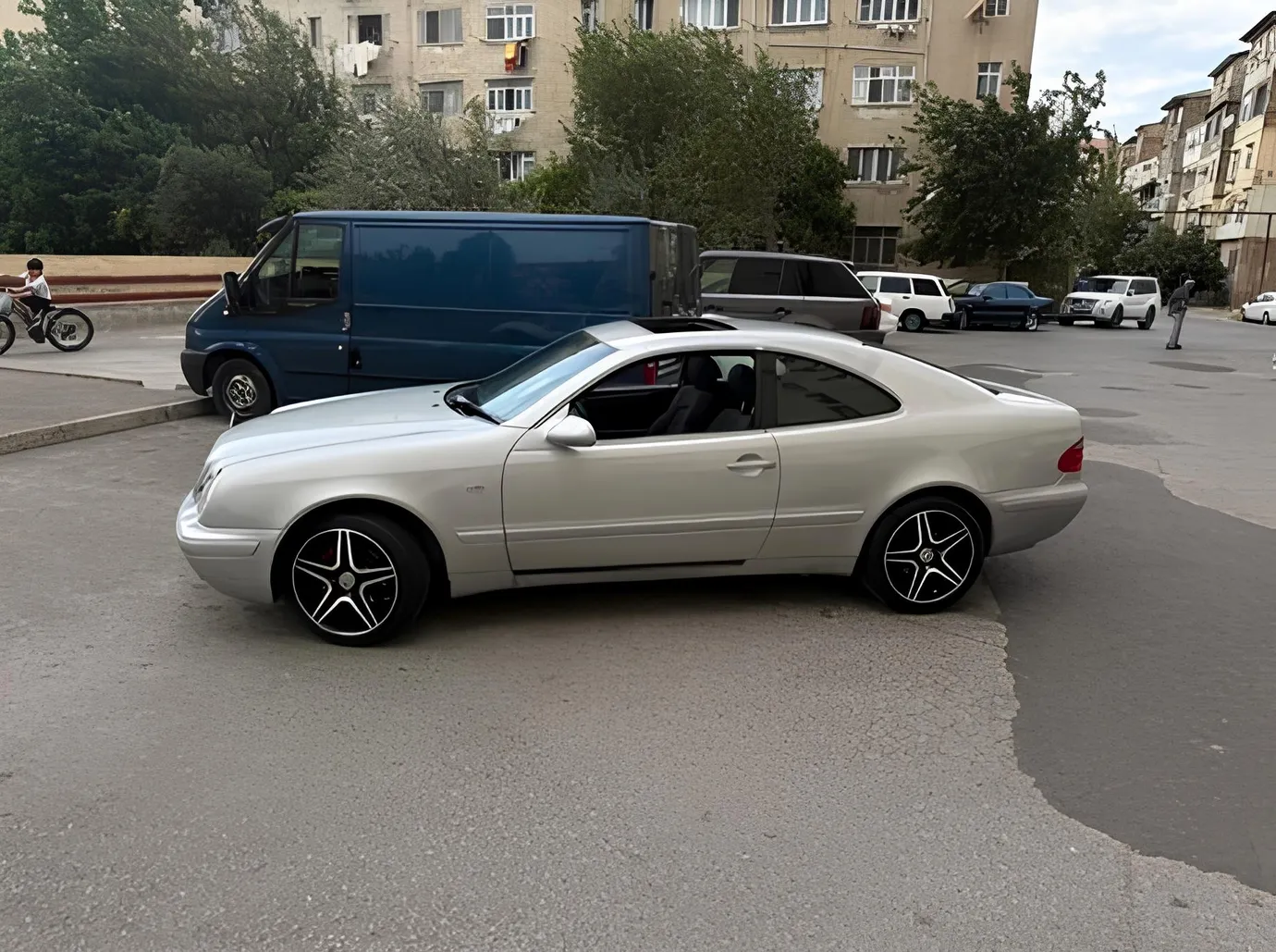Mercedes CLK 200, 2.0 L, 1999 i̇l, 290 000 km, Sumqayıt - Qiymət: 9 800 ₼ - Tunel.az