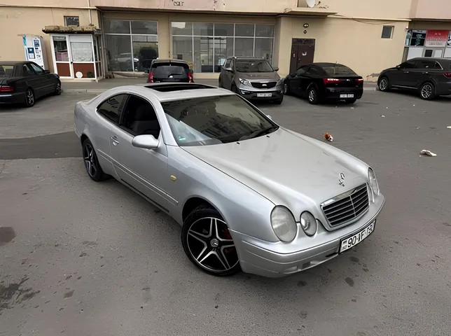 Mercedes CLK 200, 2.0 L, 1999 i̇l, 290 000 km, Sumqayıt - Qiymət: 9 800 ₼ - Tunel.az