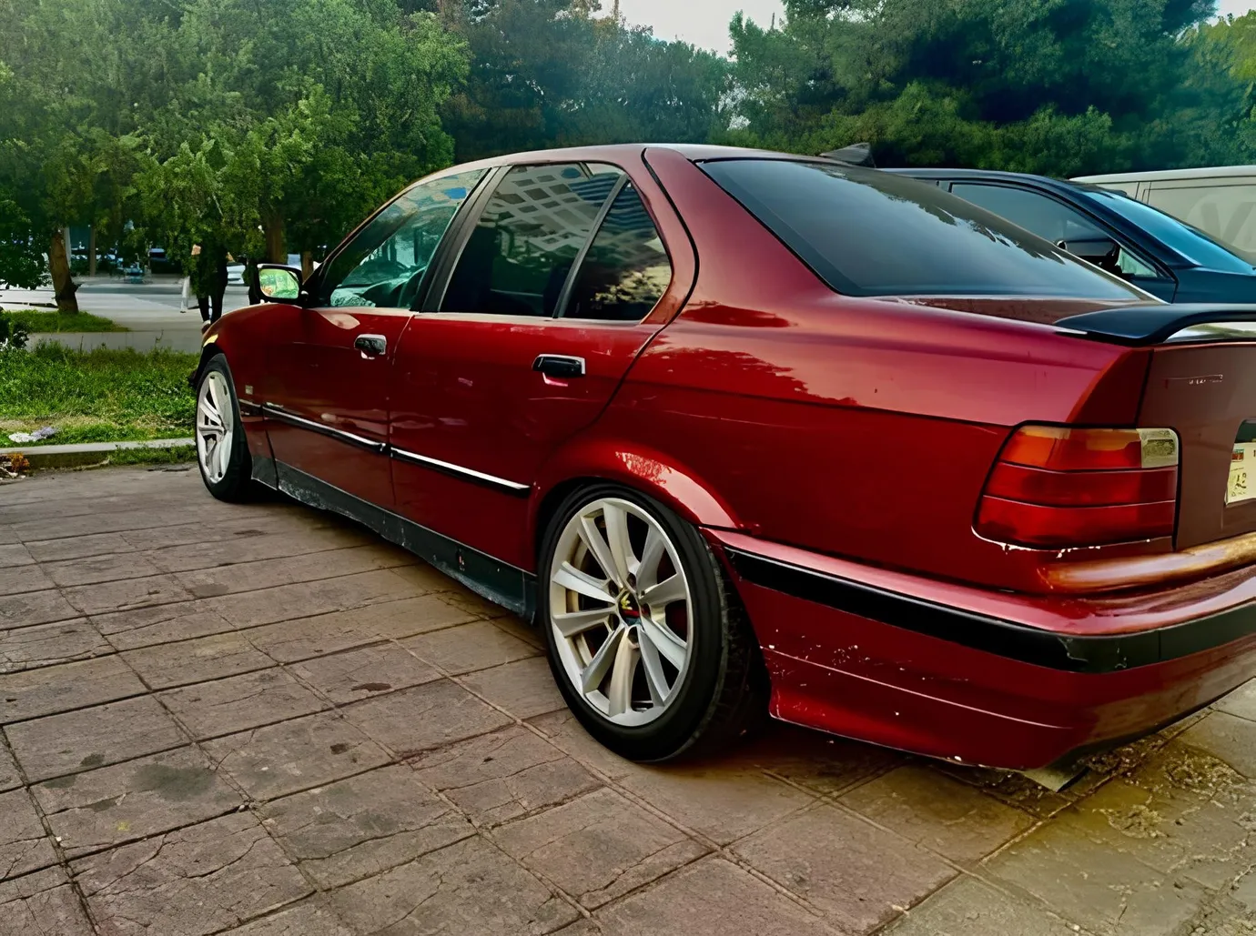 BMW 318, 1.8 L, 1993 год, 350 000 km, Баку - Цена: 3 100 ₼ - Tunel.az