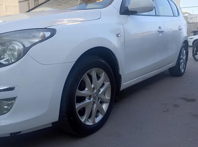 Hyundai i30, 2.0 L, 2010 year, 215 000 km, Baku - Price: 18 800 ₼ - Tunel.az
