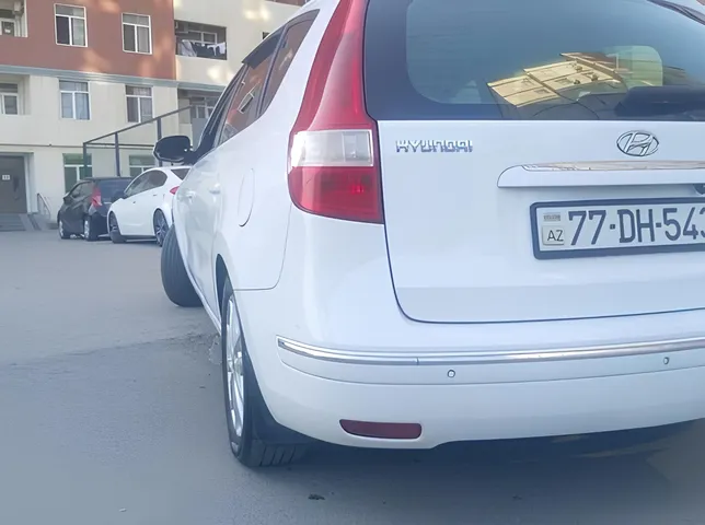Hyundai i30, 2.0 L, 2010 year, 215 000 km, Baku - Price: 18 800 ₼ - Tunel.az