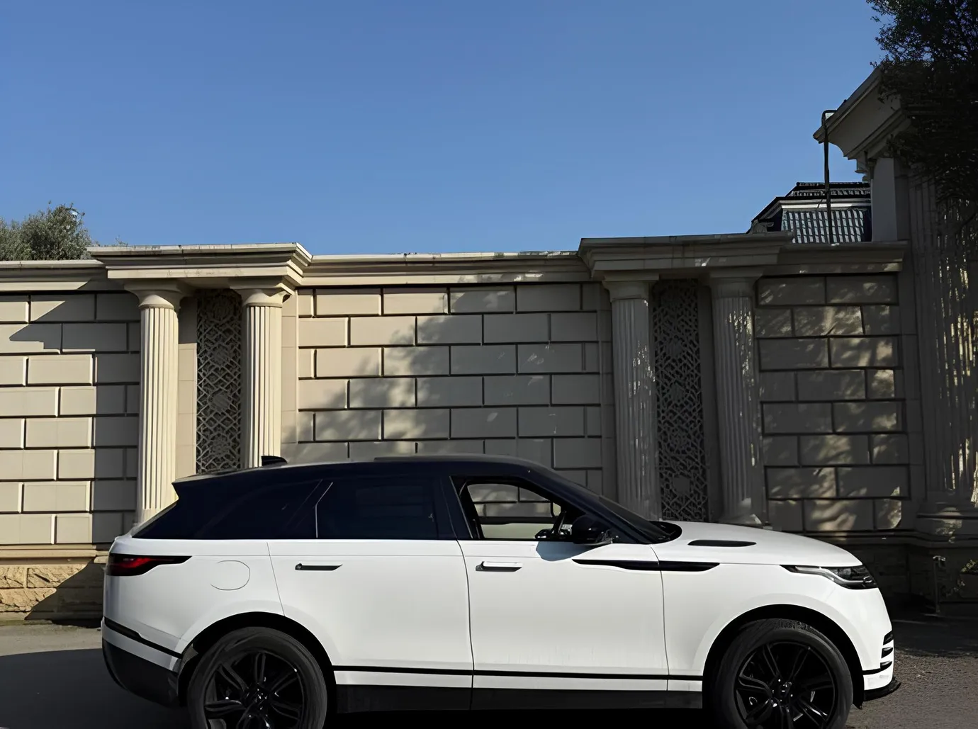 Land Rover RR Velar, 2.0 L, 2023 year, 99 500 km, Baku - Price: 86 900 ₼ - Tunel.az