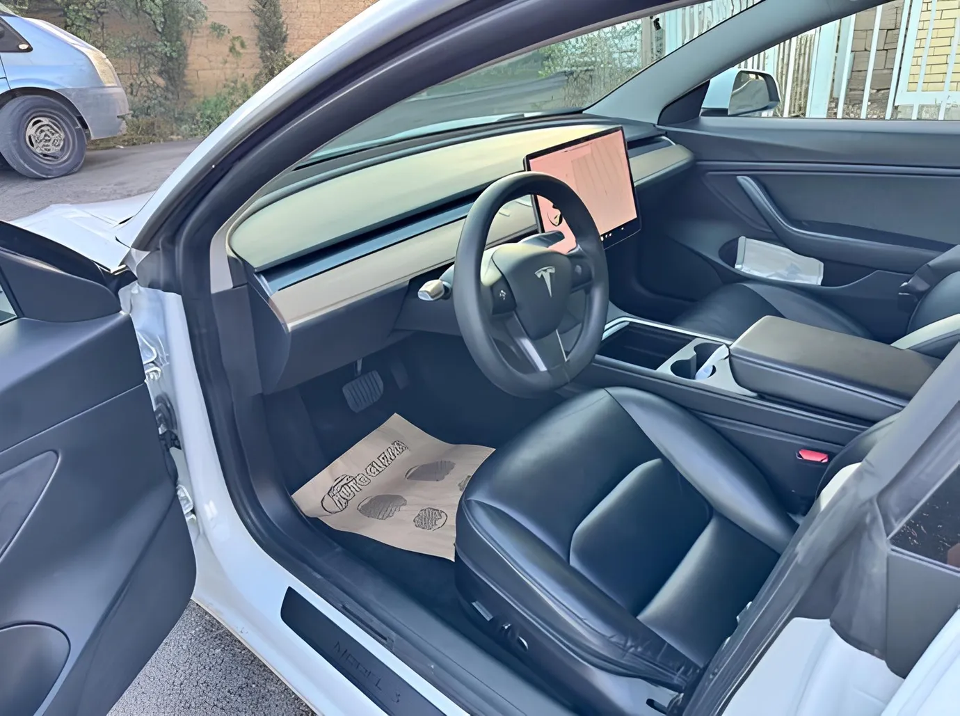 Tesla Model 3, 2.1 L, 2020 год, 248 568 km, Баку - Цена: 21 000 ₼ - Tunel.az