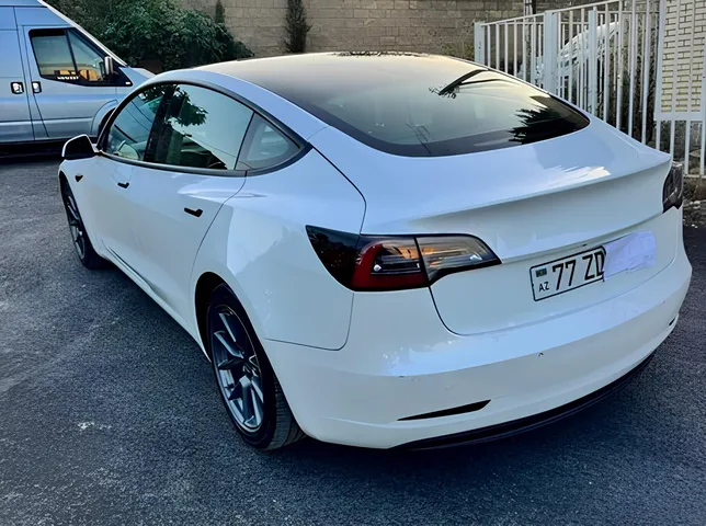 Tesla Model 3, 2.1 L, 2020 год, 248 568 km, Баку - Цена: 21 000 ₼ - Tunel.az