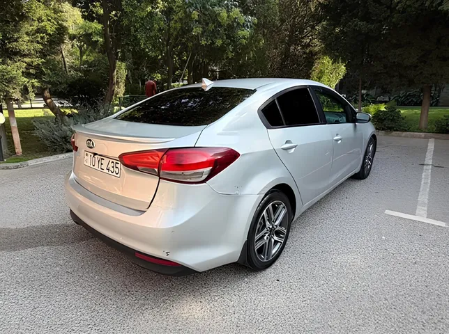 Kia Forte, 2.0 L, 2017 year, 189 998 km, Baku - Price: 16 700 ₼ - Tunel.az