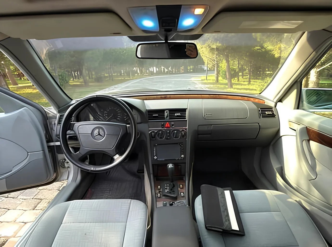 Mercedes C 180, 1.8 L, 1998 year, 335 419 km, Baku - Price: 12 800 ₼ - Tunel.az