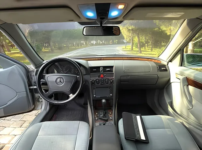 Mercedes C 180, 1.8 L, 1998 year, 335 419 km, Baku - Price: 12 800 ₼ - Tunel.az