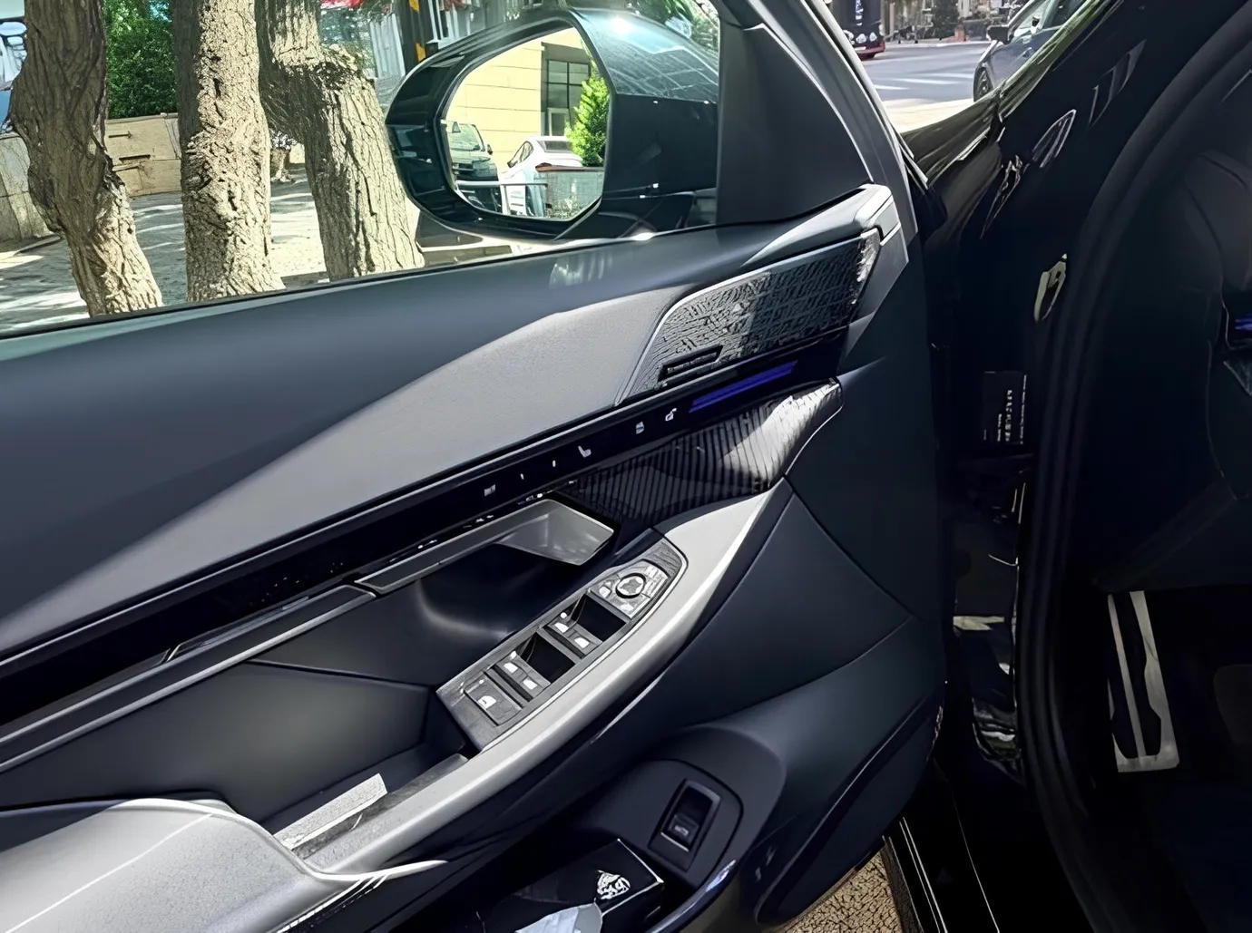 BMW 520, 2.0 L, 2023 год, 53 000 km, Баку - Цена: 109 100 ₼ - Tunel.az