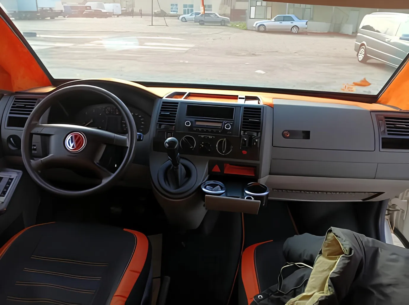 Volkswagen Transporter, 2.5 L, 2007 год, 300 000 km, Баку - Цена: 22 000 ₼ - Tunel.az