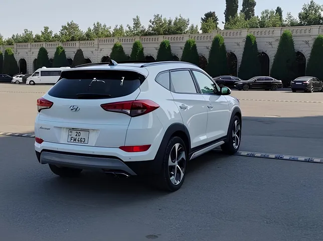 Hyundai Tucson, 1.6 L, 2018 год, 244 443 km, Гянджа - Цена: 26 500 ₼ - Tunel.az