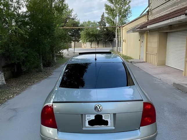 Volkswagen Passat, 1.8 L, 2004 год, 357 772 km, Баку - Цена: 5 400 ₼ - Tunel.az