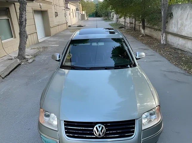 Volkswagen Passat, 1.8 L, 2004 год, 357 772 km, Баку - Цена: 5 400 ₼ - Tunel.az