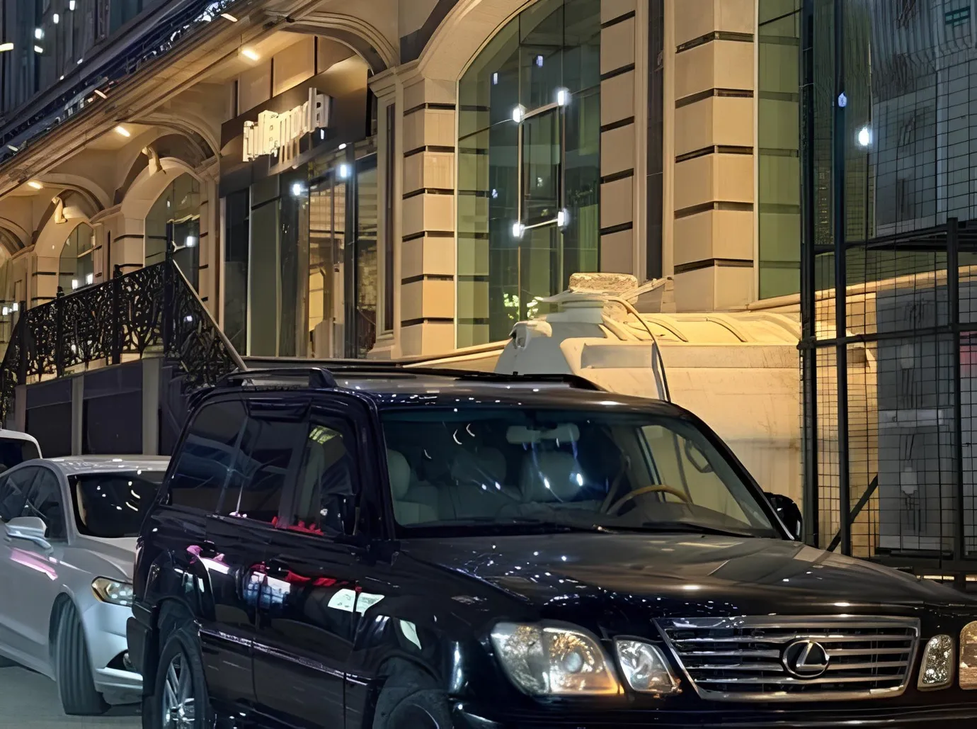 Lexus LX 470, 4.7 L, 2005 année, 325 000 km, Baku - Prix ​​: 22 000 ₼ - Tunel.az