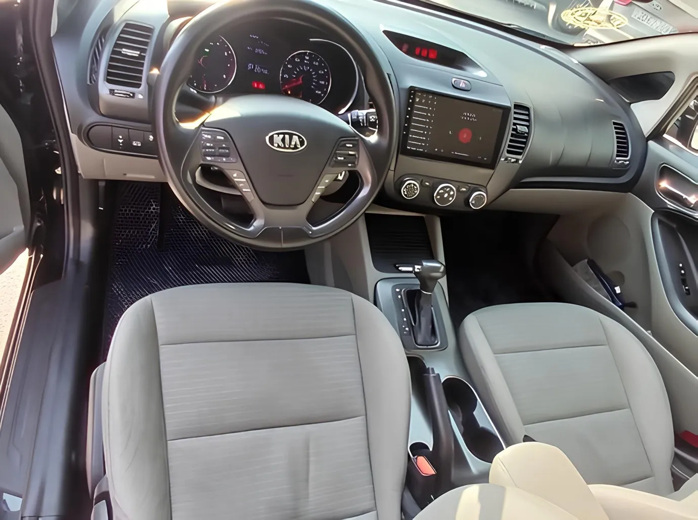 Kia Forte, 1.8 L, 2015 год, 177 028 km, Гянджа - Цена: 17 500 ₼ - Tunel.az
