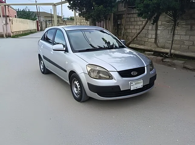 Kia Rio, 1.4 L, 2006 год, 350 000 km, Баку - Цена: 9 400 ₼ - Tunel.az