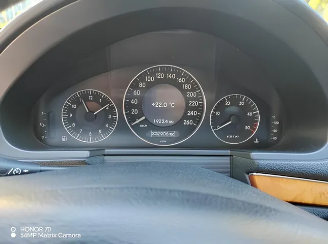 Mercedes E 220, 2.2 L, 2006 year, 344 000 km, Lankaran - Price: 18 600 ₼ - Tunel.az