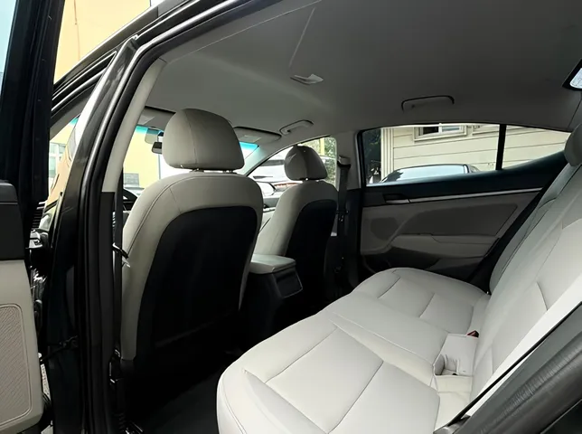 Hyundai Elantra, 2.0 L, 2018 წელი, 175 000 km, Baku - ფასი: 19 800 ₼ - Tunel.az