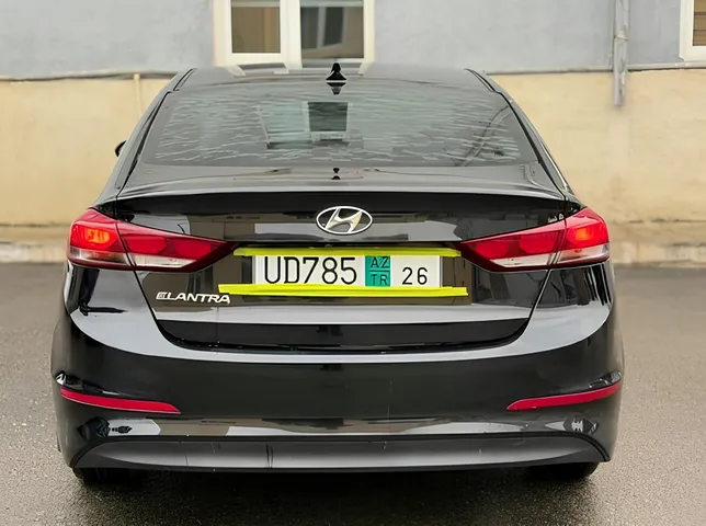 Hyundai Elantra, 2.0 L, 2018 წელი, 175 000 km, Baku - ფასი: 19 800 ₼ - Tunel.az