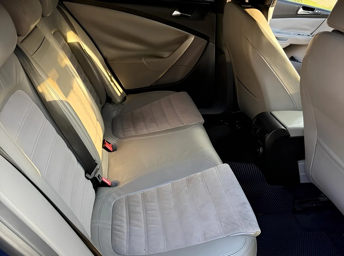 Volkswagen Passat, 2.0 L, 2009 წელი, 331 038 km, Sumgayit - ფასი: 8 600 ₼ - Tunel.az