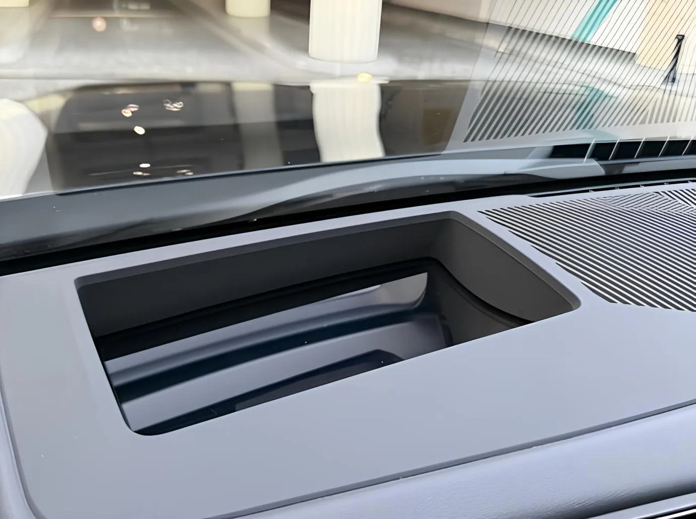 BMW 520, 2.0 L, 2024 year, 27 000 km, Baku - Price: 124 100 ₼ - Tunel.az