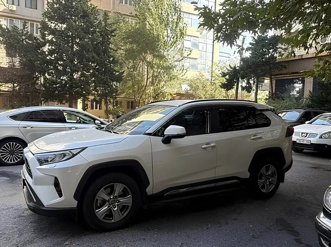 Toyota RAV4, 2.5 L, 2021 жазыңыз жыл, 16 800 km, Baku - Бағасы: 48 500 ₼ - Tunel.az