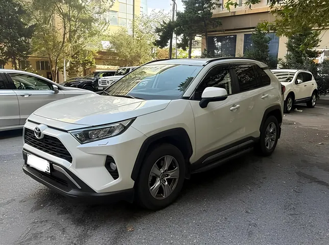 Toyota RAV4, 2.5 L, 2021 жазыңыз жыл, 16 800 km, Baku - Бағасы: 48 500 ₼ - Tunel.az
