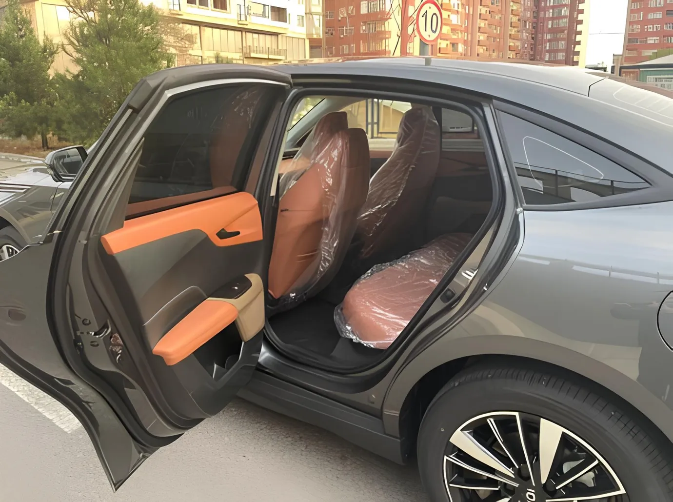 Changan Qiyuan A05, 1.5 L, 2025 year, 17 900 km, Baku - Price: 35 300 ₼ - Tunel.az